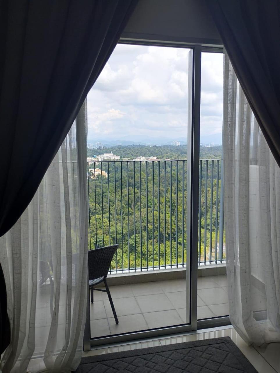 Apartment The Luxe Sanctuary In Southville Bangi