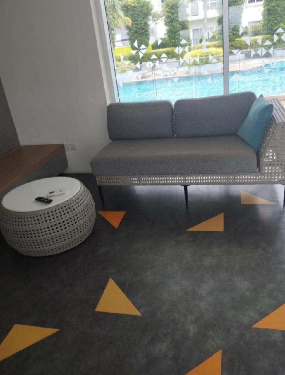 The Luxe Sanctuary In Southville Apartment *
