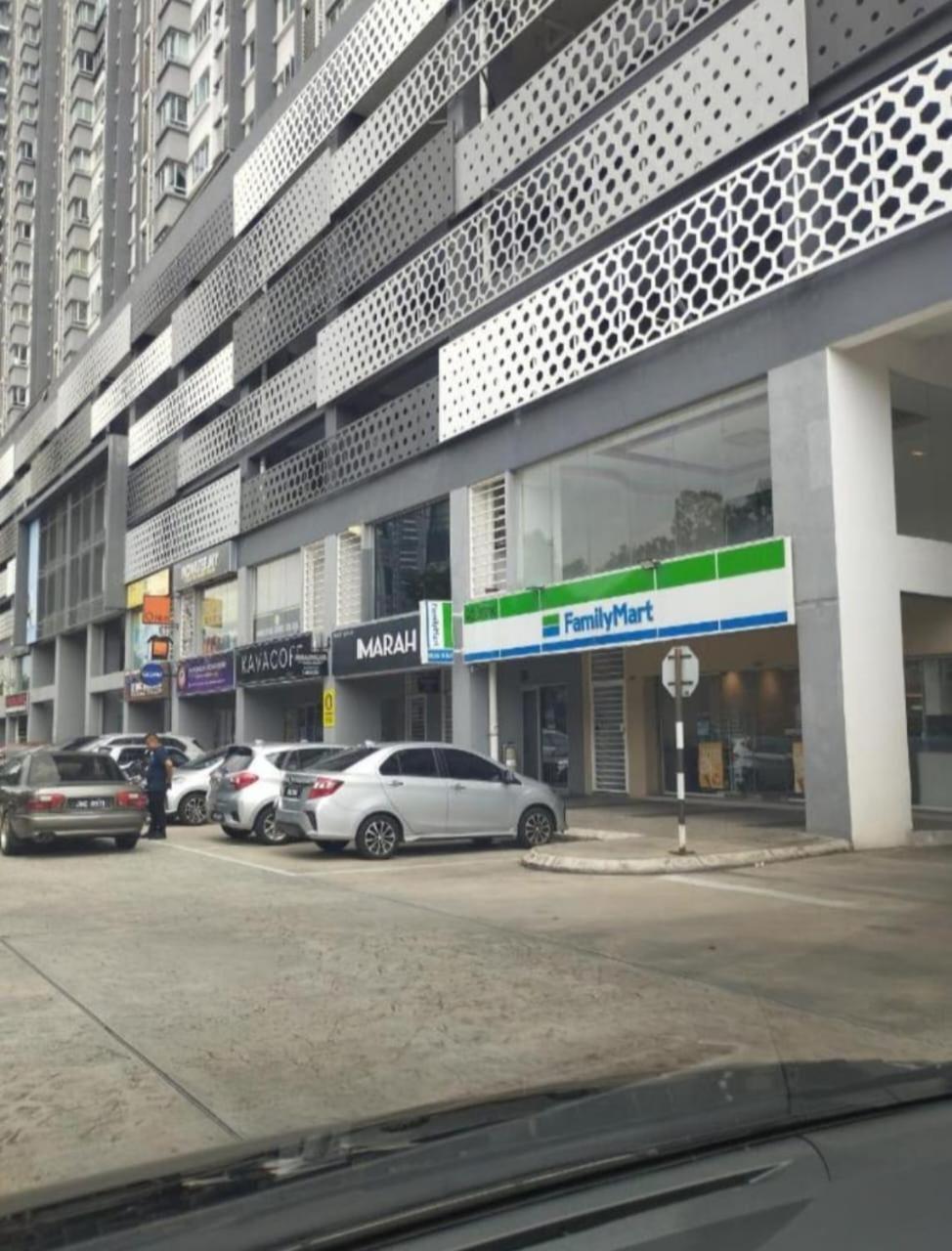 Apartment The Luxe Sanctuary In Southville